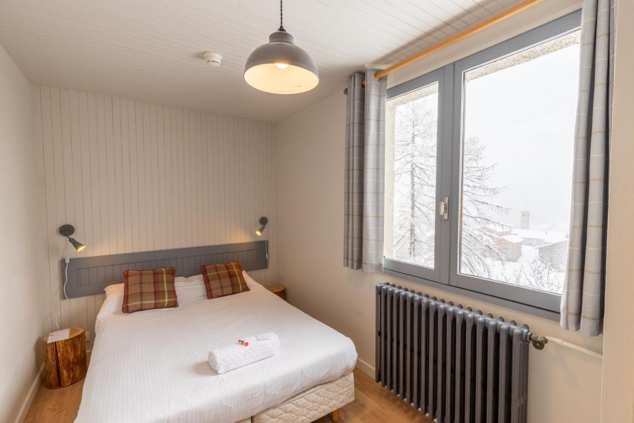 Chalet Les Melezes Bed and Breakfast Tignes Buitenkant foto